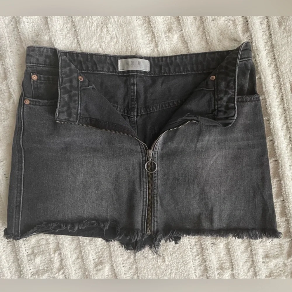 We The Free Free People Zip It Up Black Denim Mini Skirt Size 27